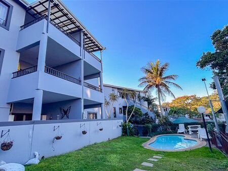 3 Bedroom Apartment in Sheffield Beach