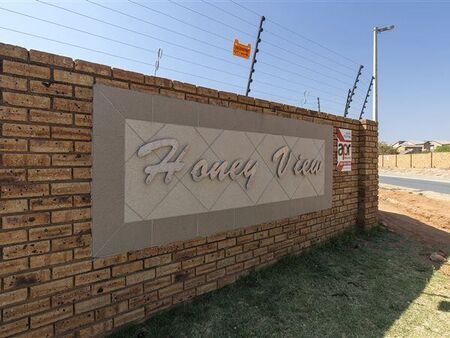 1 Bedroom Apartment in Honey Park