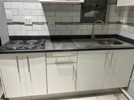 1 Bedroom Apartment in Witpoortjie