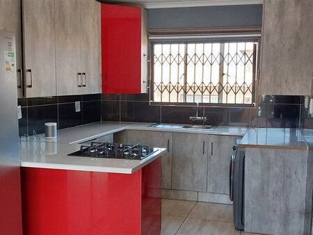 2 Bedroom Townhouse in Witpoortjie