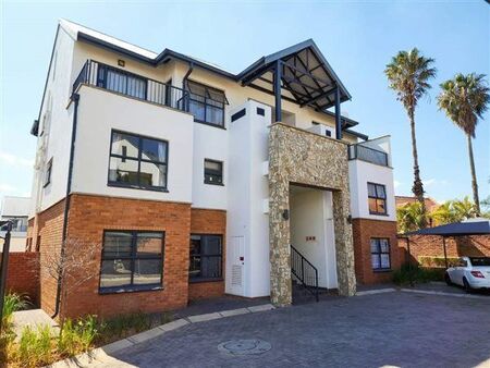 2 Bedroom Townhouse in Equestria