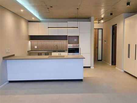 2 Bedroom Apartment in Menlo Park