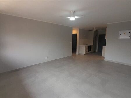 2 Bedroom Apartment in Sinoville