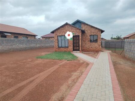 3 Bedroom House in Protea Glen