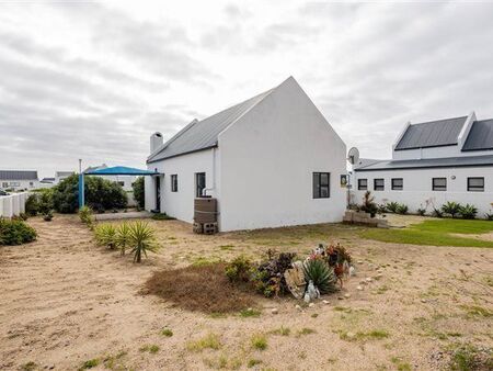 3 Bedroom House in St Helena Bay