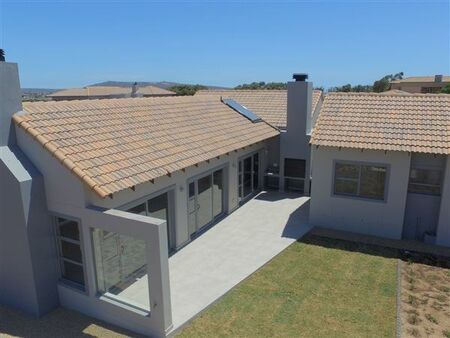 3 Bedroom House in Langebaan Country Estate