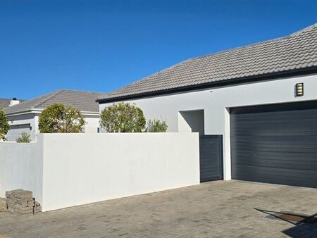 3 Bedroom House in Sandy Point