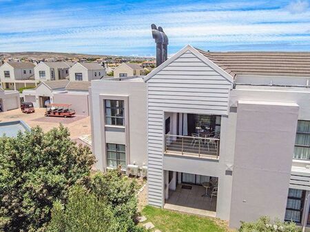 2 Bedroom Apartment in Langebaan Country Estate