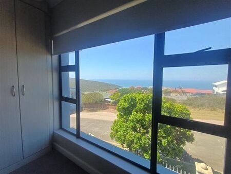 3 Bedroom Flat in Dana Bay