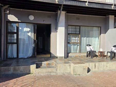 1 Bedroom Apartment in Mossel Bay Central