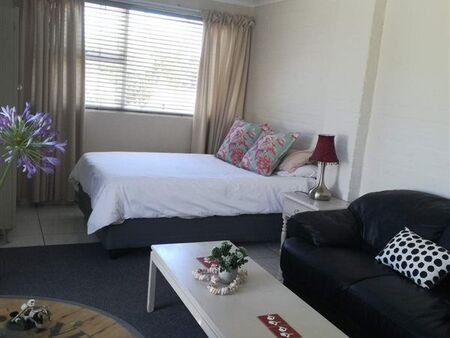 Bachelor apartment in Melkbosstrand