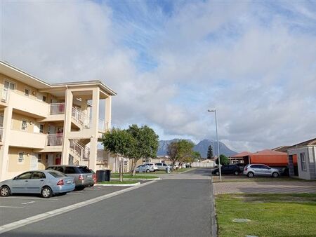 2 Bedroom Apartment in Vanguard