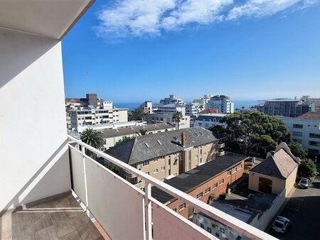 2 Bedroom Apartment in Sea Point