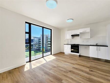 1 Bedroom Apartment in Zonnebloem