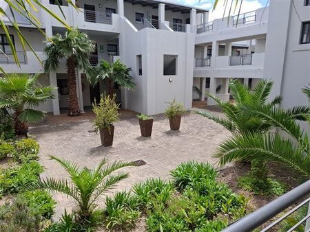 2 Bedroom Apartment in Gordons Bay Central