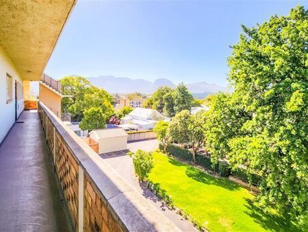 2 Bedroom Apartment in Paarl