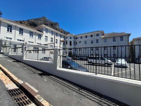 3 Bedroom apartment to rent in Muizenberg, Cape Town