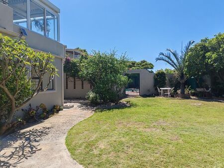 2 Bedroom apartment to rent in Milnerton Central