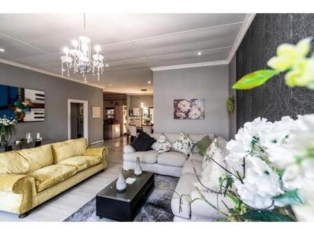 4 Bedroom House in Berea