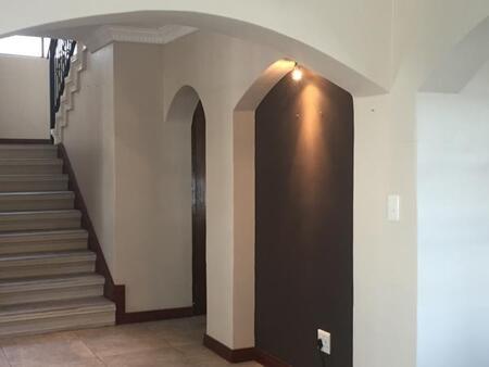 3 Bedroom House in Waterkloof Ridge