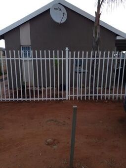 2 Bedroom House in Rosslyn