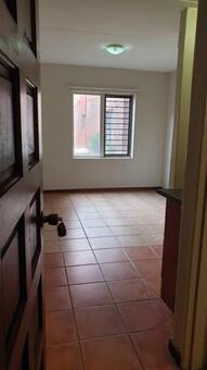 Bachelor apartment in Riviera