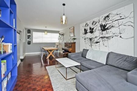 2 Bedroom Apartment in Illovo