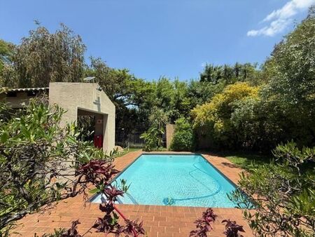 2 Bedroom Apartment in Hyde Park