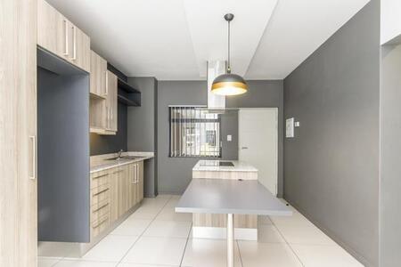 1 Bedroom Apartment in Rivonia