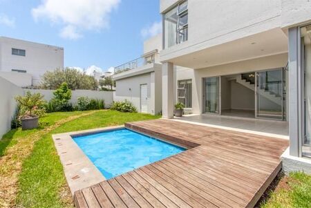 3 Bedroom Cluster in Lyme Park