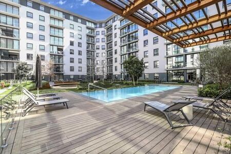 2 Bedroom Apartment in Melrose Arch