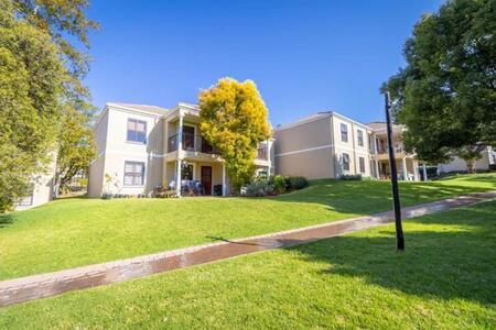 1 Bedroom Apartment in Robindale