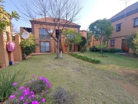 1 Bedroom Flat in Sundowner