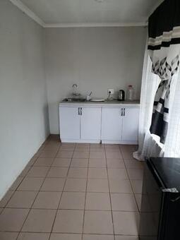 1 Bedroom Apartment in Palmridge