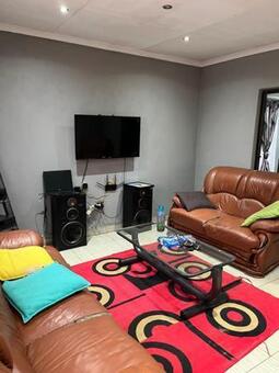 3 Bedroom House in Katlehong