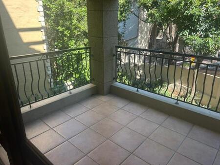 1 Bedroom Apartment in Douglasdale