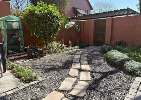 1 Bedroom Apartment in Sunninghill