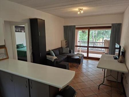 1 Bedroom Apartment in Douglasdale