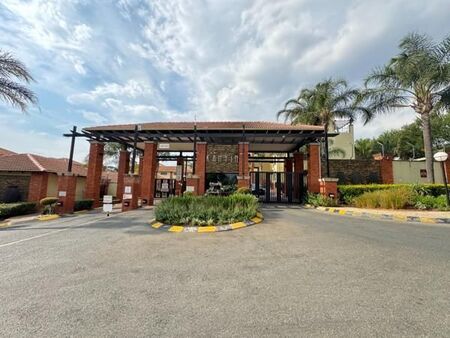 2 Bedroom Apartment in Paulshof