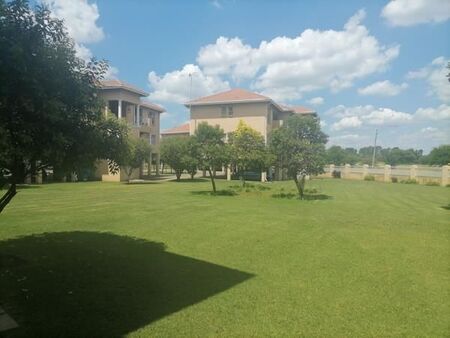 2 Bedroom Townhouse in Three Rivers