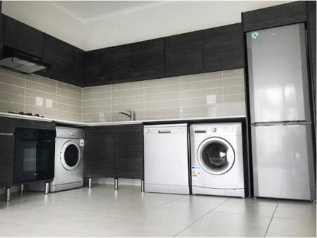 1 Bedroom Townhouse in Modderfontein