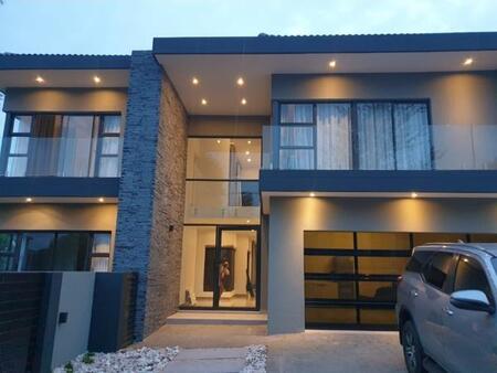 4 Bedroom House in Parkhaven