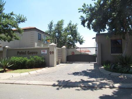 3 Bedroom Townhouse in Meyersdal