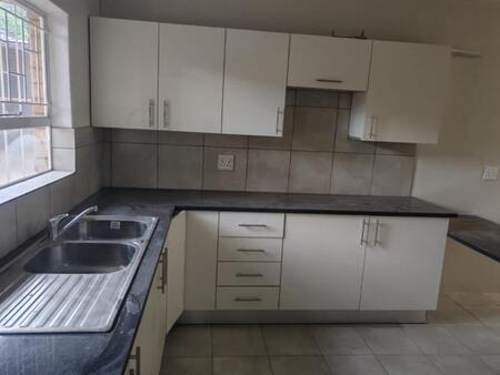 3 Bedroom House in Lyttelton Manor