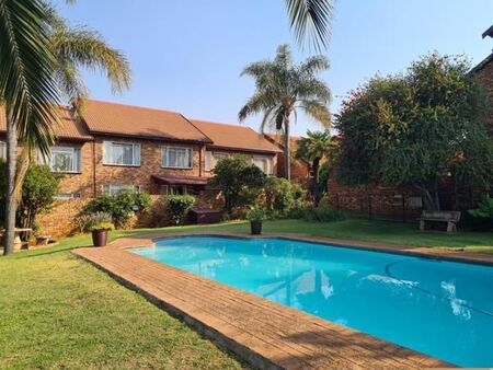 2 Bedroom Apartment in Zwartkop