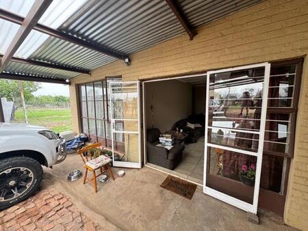 1 Bedroom Flat in Parys