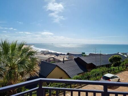 2 Bedroom Apartment in Summerstrand