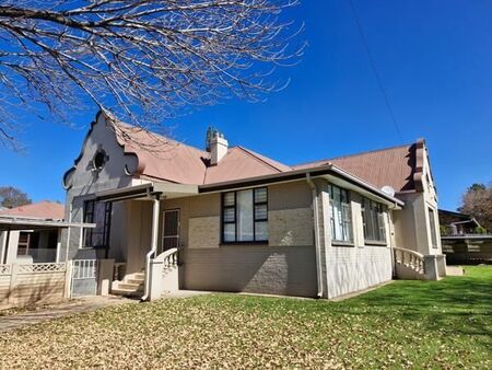 3 Bedroom House in Eureka