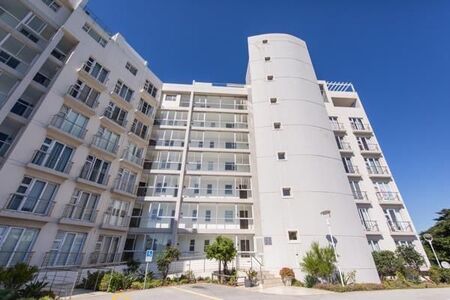 1 Bedroom Apartment in St Georges Park