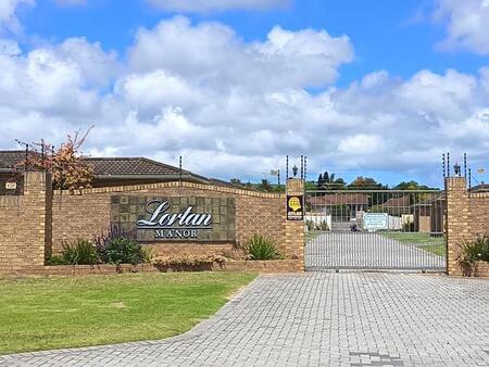 3 Bedroom Townhouse in Lorraine